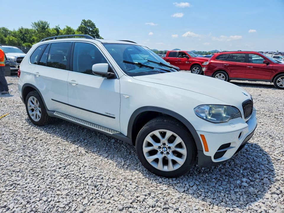 Photo 4 from auction – 2013 BMW X5 with VIN 5UXZV4C50D0E07024