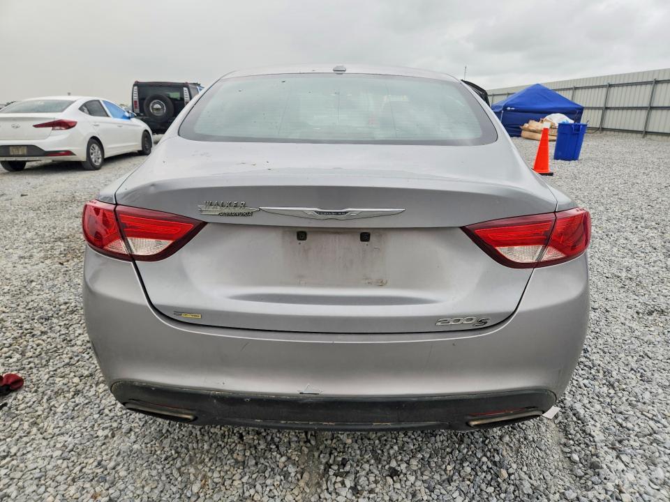 Photo 6 from auction – 2015 CHRYSLER 200 with VIN 1C3CCCBB1FN660097