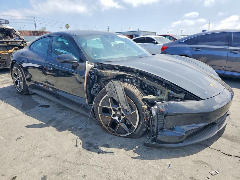 Photo 4 from auction – 2025 PORSCHE TAYCAN with VIN WP0AA2Y18SSA12207
