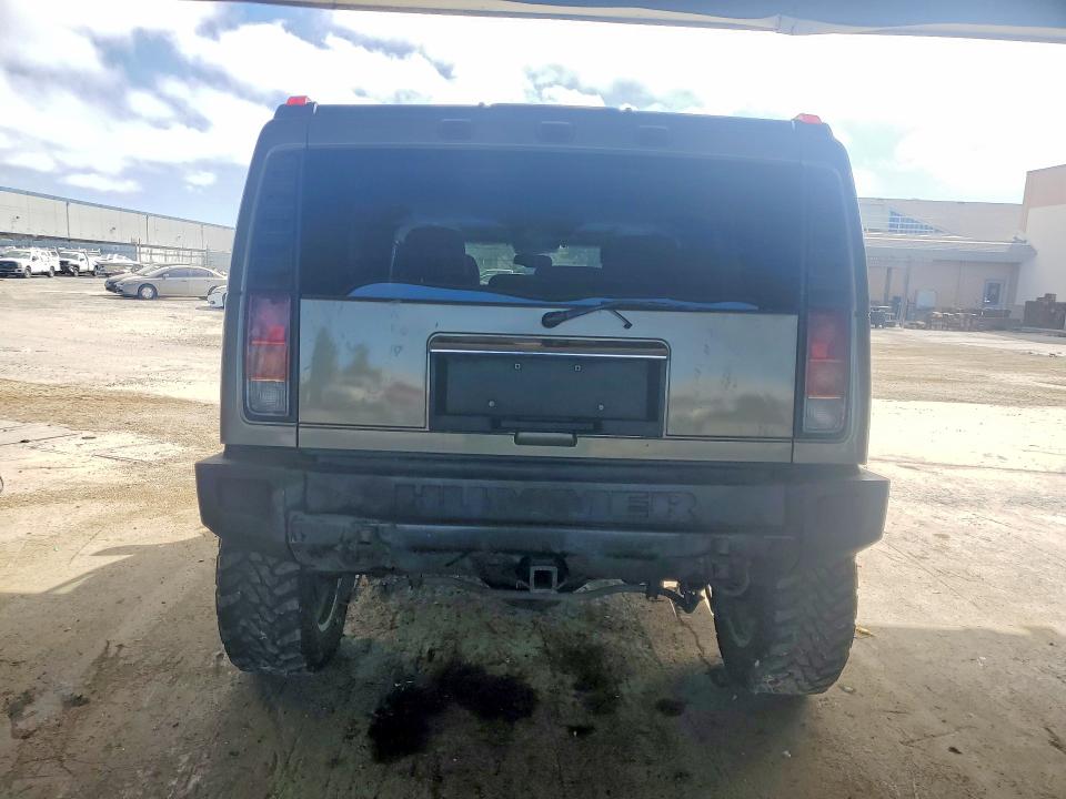 Photo 6 from auction – 2005 HUMMER H2 with VIN 5GRGN23UX5H104240