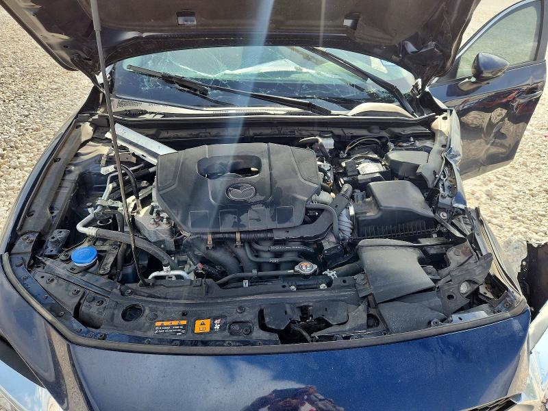 Photo 11 from auction – 2023 MAZDA 3 with VIN 3MZBPACM8PM360405