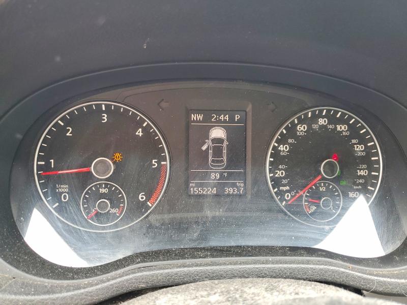 Photo 9 from auction – 2015 VOLKSWAGEN PASSAT with VIN 1VWBV7A3XFC051327