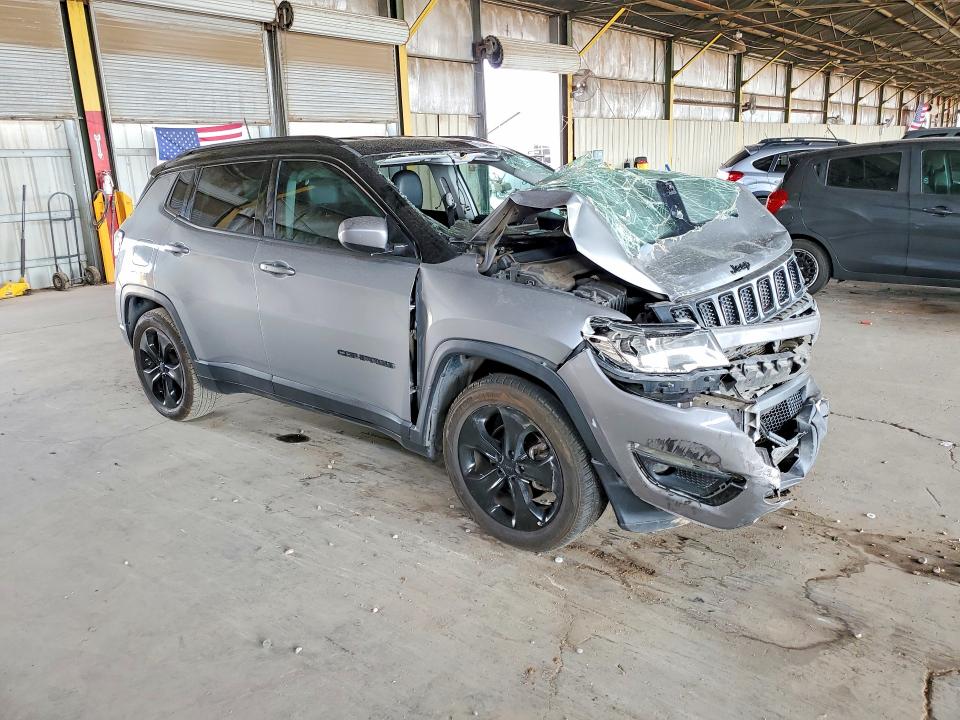 Photo 4 from auction – 2020 JEEP COMPASS with VIN 3C4NJCBB4LT129451