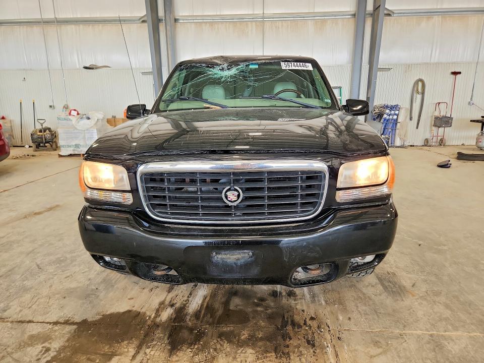 Photo 5 from auction – 2000 CADILLAC ESCALADE with VIN 1GYEK63R8YR207931