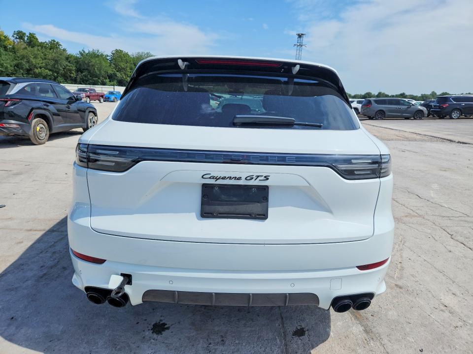 Photo 6 from auction – 2023 PORSCHE CAYENNE with VIN WP1AG2AY1PDA18170