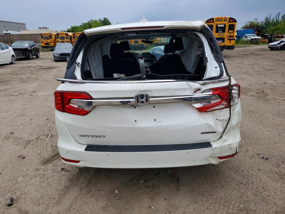 Photo 6 from auction – 2018 HONDA ODYSSEY with VIN 5FNRL6H81JB511019