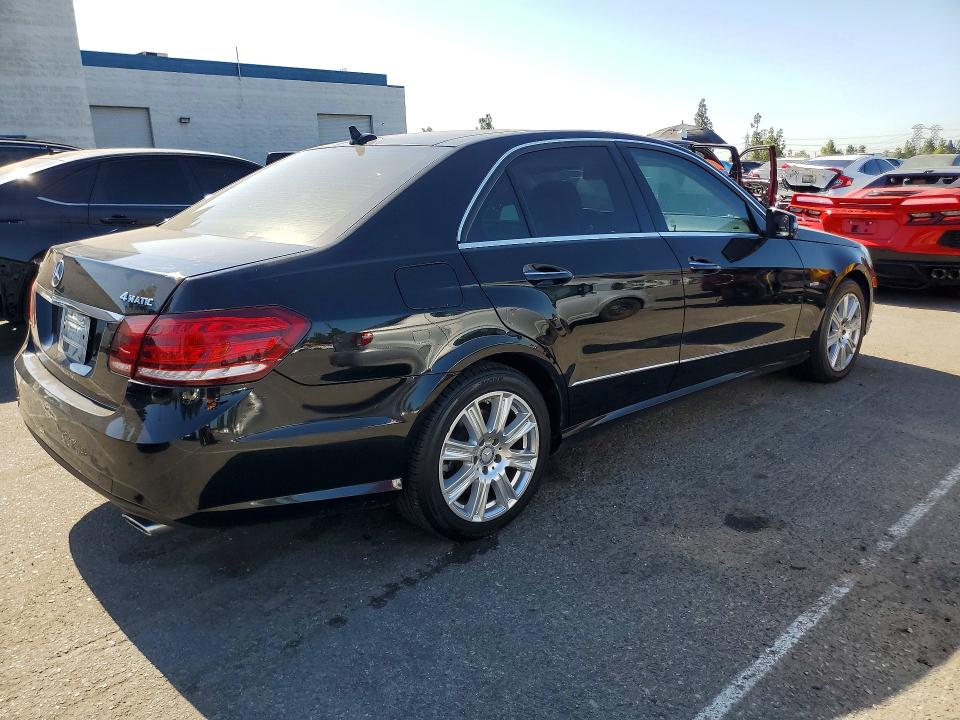 Photo 3 from auction – 2012 MERCEDES-BENZ E with VIN WDDHF8JB0CA628564