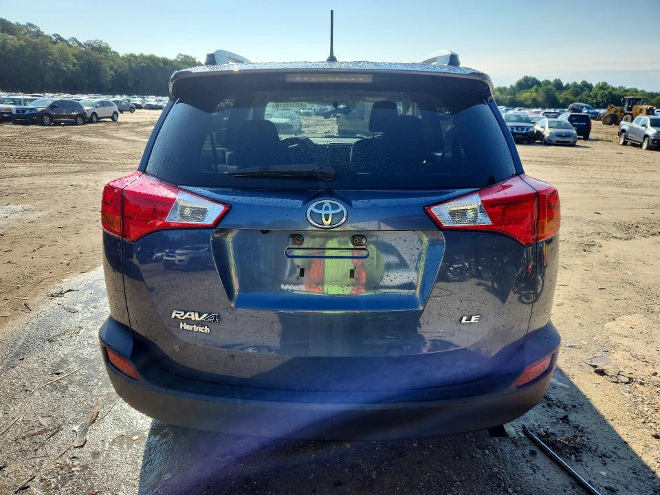 Photo 6 from auction – 2013 TOYOTA RAV4 with VIN JTMZFREV7DD024079