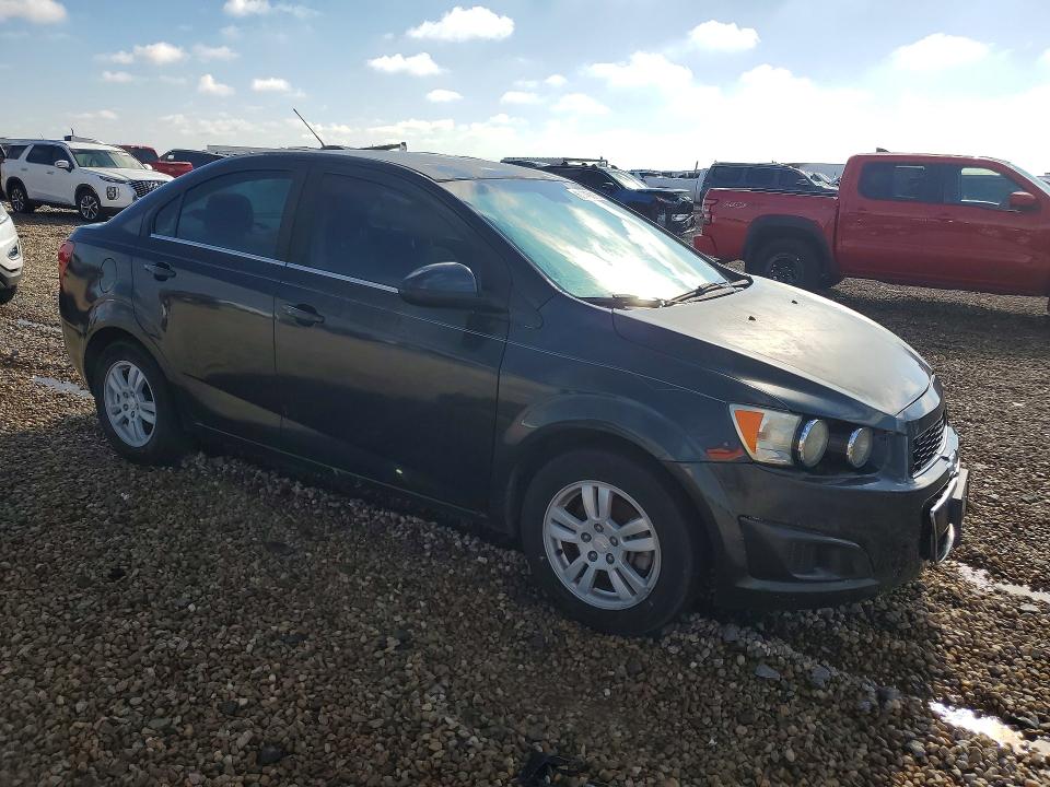 Photo 4 from auction – 2015 CHEVROLET SONIC with VIN 1G1JC5SH4F4127775