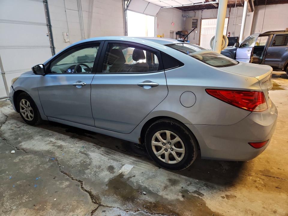 Photo 2 from auction – 2014 HYUNDAI ACCENT with VIN KMHCT4AE8EU660370