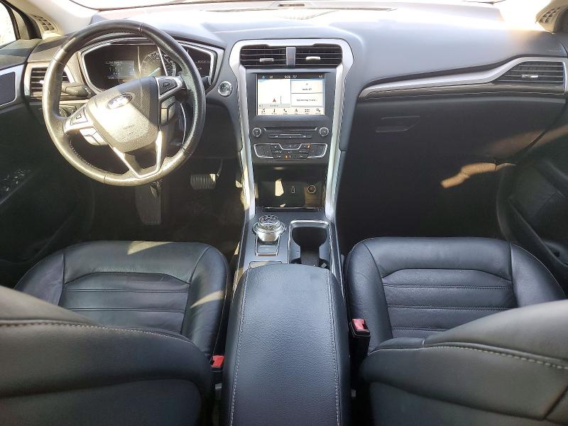 Photo 8 from auction – 2017 FORD FUSION with VIN 3FA6P0H97HR406187