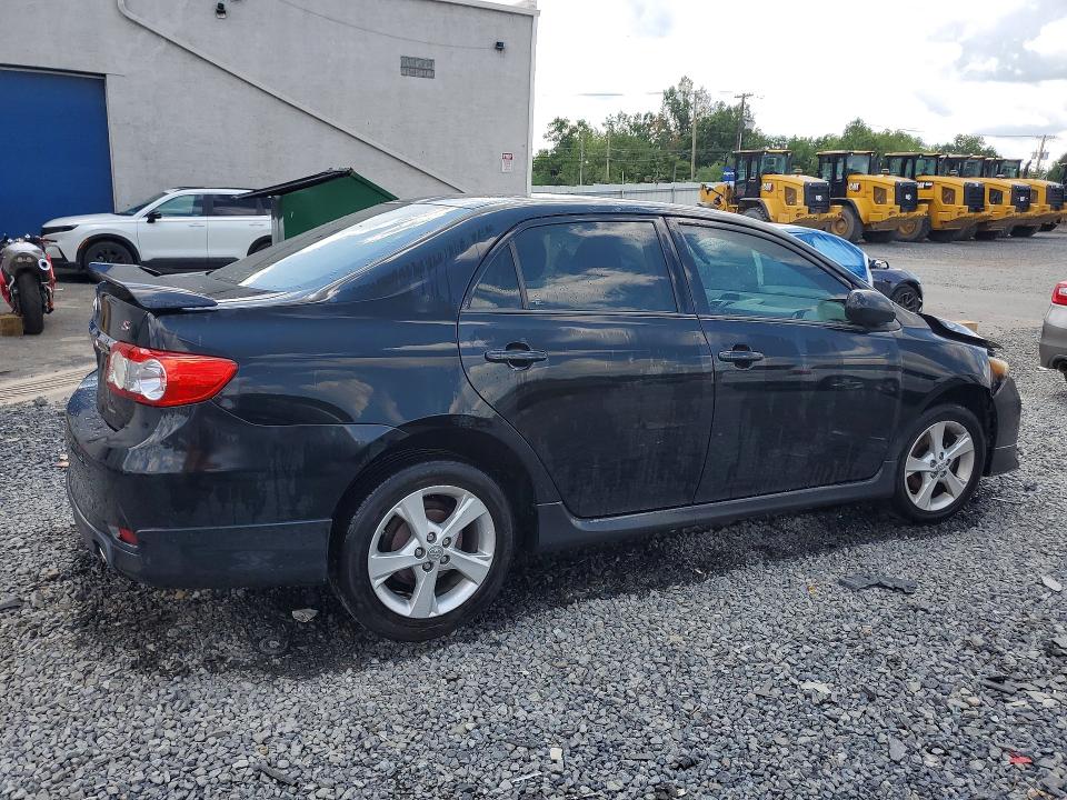 Photo 3 from auction – 2013 TOYOTA COROLLA with VIN 2T1BU4EE4DC930519