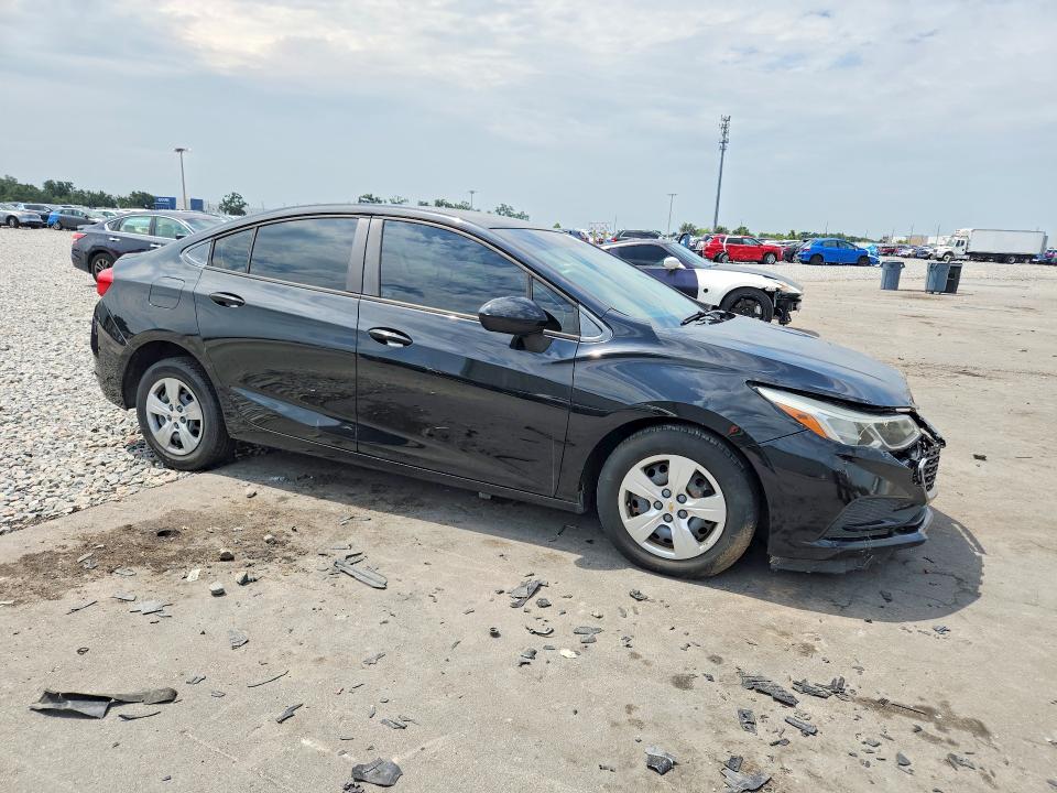 Photo 4 from auction – 2018 CHEVROLET CRUZE with VIN 1G1BC5SM8J7223515