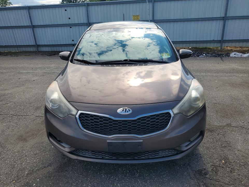 Photo 5 from auction – 2014 KIA FORTE with VIN KNAFX5A82E5247003