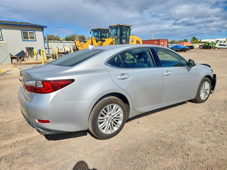 Photo 3 from auction – 2016 LEXUS ES with VIN JTHBK1GG4G2234408