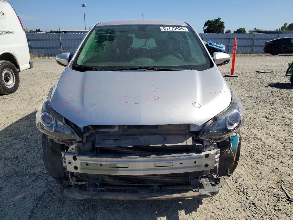 Photo 5 from auction – 2019 CHEVROLET SPARK with VIN KL8CD6SA9KC708350