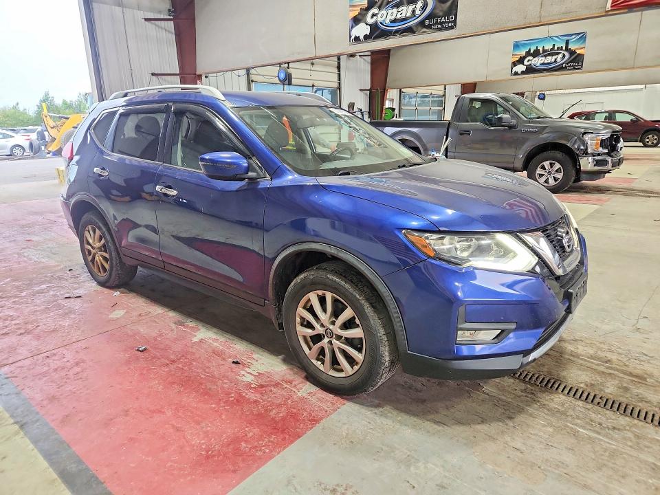 Photo 4 from auction – 2017 NISSAN ROGUE with VIN JN8AT2MV7HW004296