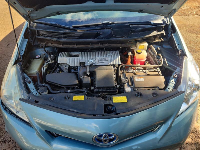 Photo 11 from auction – 2013 TOYOTA PRIUS V with VIN JTDZN3EU0D3200807