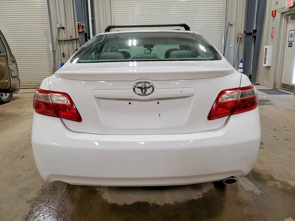 Photo 6 from auction – 2008 TOYOTA CAMRY with VIN 4T1BE46K08U737628