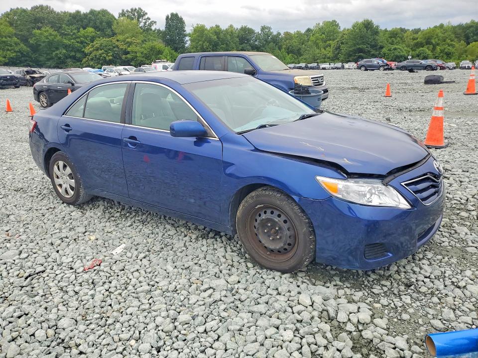 Photo 4 from auction – 2010 TOYOTA CAMRY with VIN 4T1BF3EK2AU562281