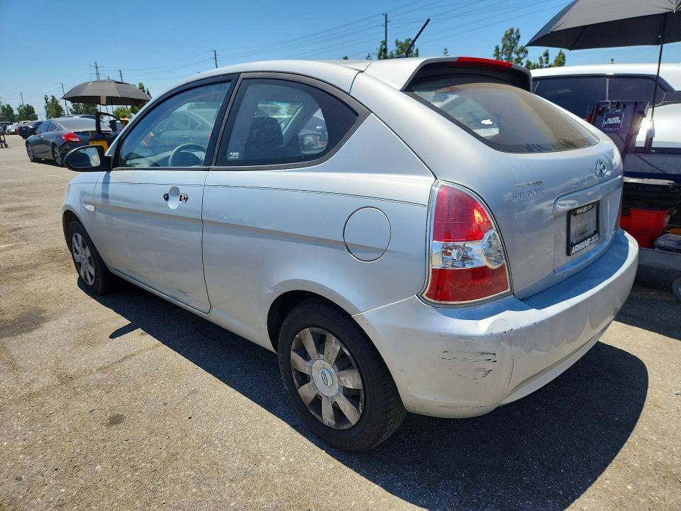 Photo 2 from auction – 2007 HYUNDAI ACCENT with VIN KMHCM36C67U030302