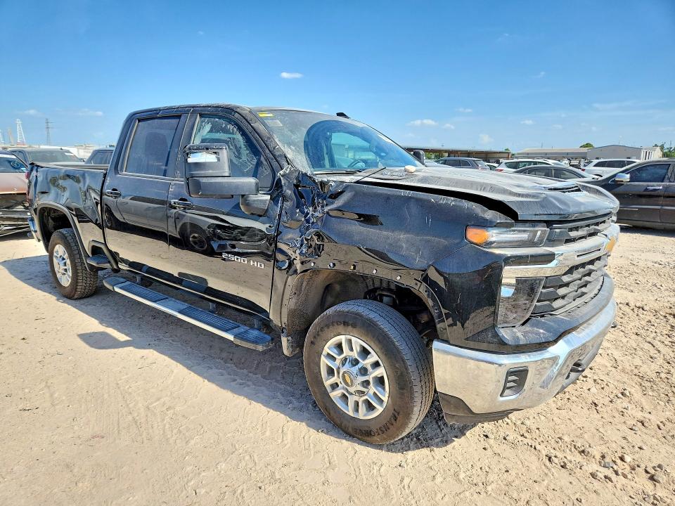 Photo 4 from auction – 2026 CHEVROLET SILVERADO with VIN 2GC1KNEY8T1154765