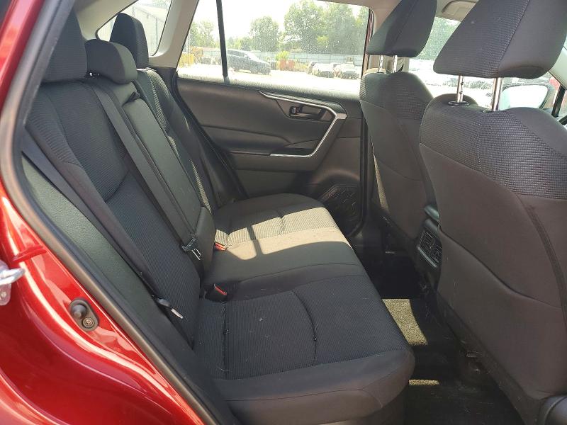 Photo 10 from auction – 2021 TOYOTA RAV4 with VIN 4T3LWRFV3MU035684