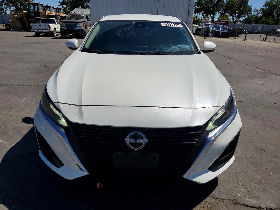 Photo 5 from auction – 2023 NISSAN ALTIMA with VIN 1N4BL4DW4PN310323