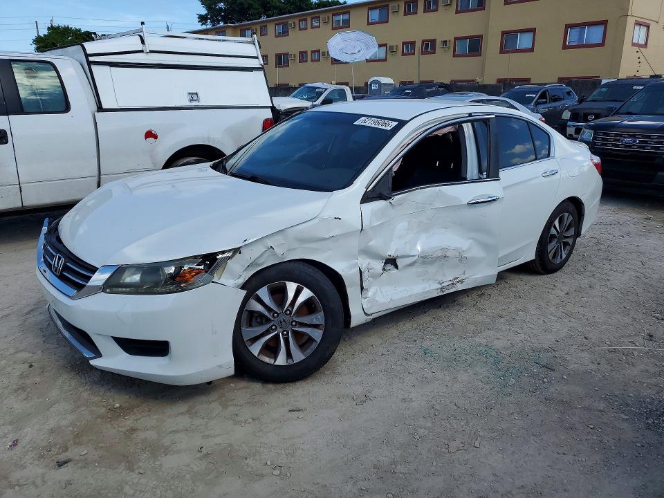HONDA ACCORD 2015 with VIN 1HGCR2F57FA239325 - Photo from auction