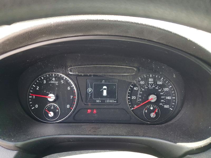 Photo 9 from auction – 2017 KIA SORENTO with VIN 5XYPGDA51HG190764