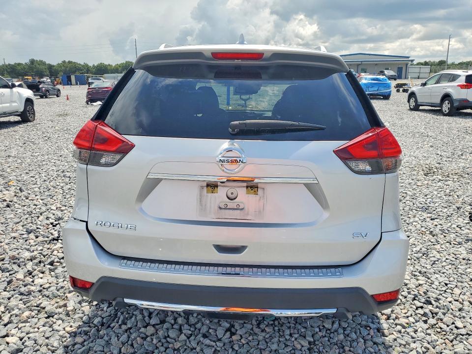 Photo 6 from auction – 2017 NISSAN ROGUE with VIN JN8AT2MT4HW402306