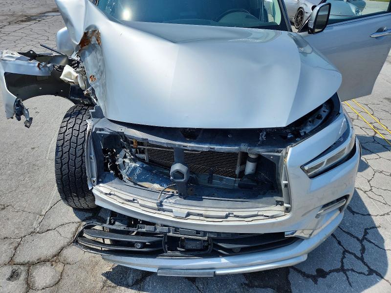 Photo 12 from auction – 2020 INFINITI QX80 with VIN JN8AZ2NEXL9253289