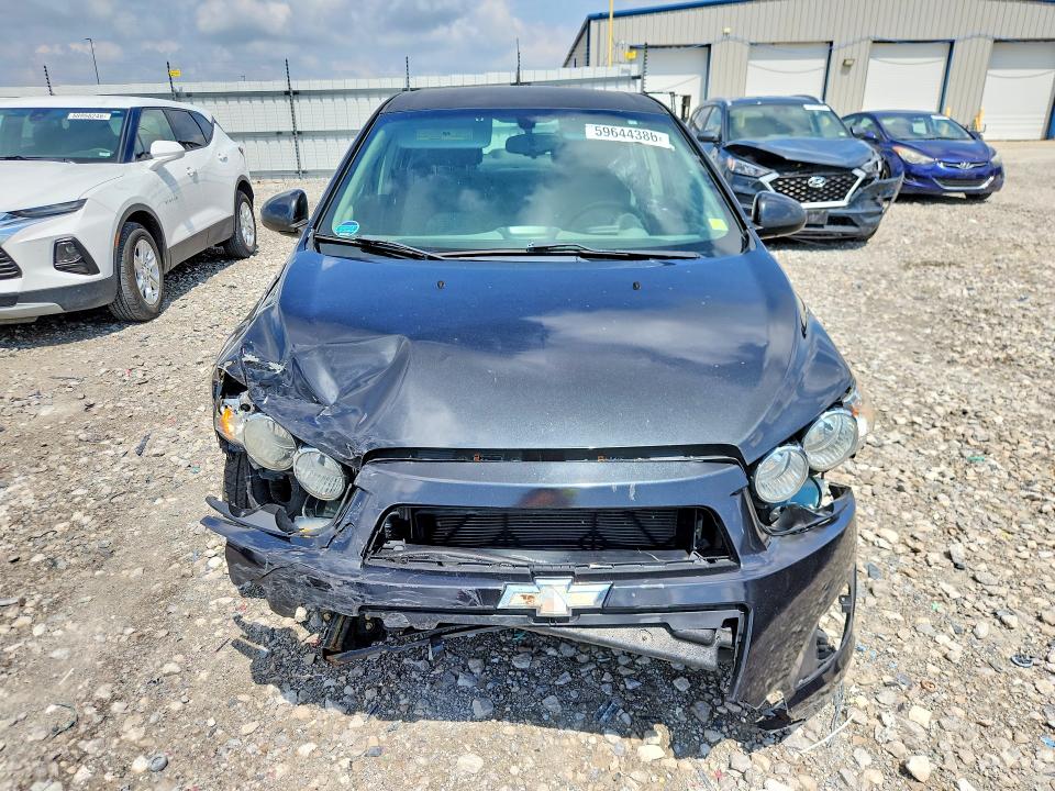 صورة رقم 5 من المزاد - 2014 CHEVROLET SONIC مع VIN 1G1JA5SH2E4102622