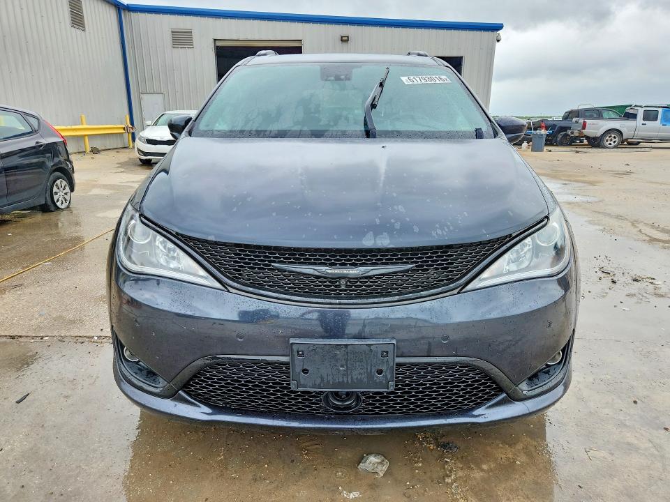Photo 5 from auction – 2019 CHRYSLER PACIFICA with VIN 2C4RC1EG3KR737843