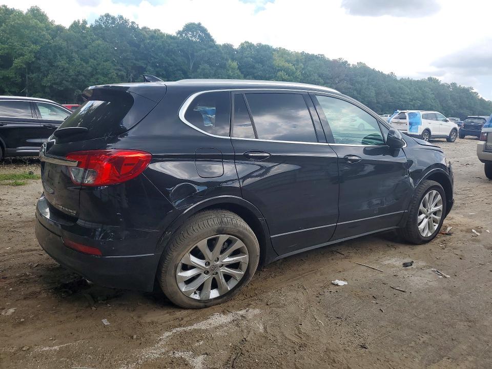 Photo 3 from auction – 2017 BUICK ENVISION with VIN LRBFXFSX6HD019965