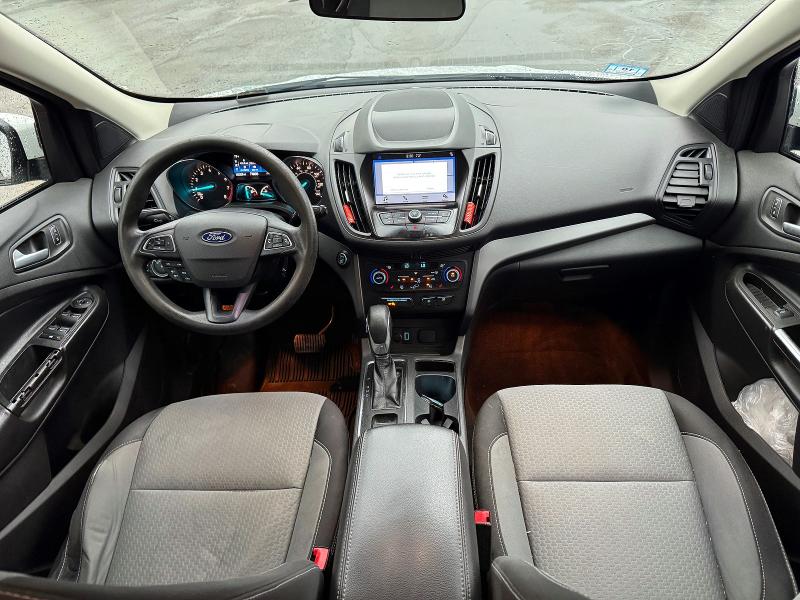 Photo 9 from auction – 2019 FORD ESCAPE with VIN 1FMCU9GD6KUA84055