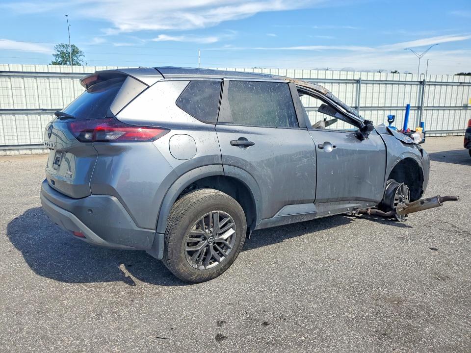 Photo 3 from auction – 2023 NISSAN ROGUE with VIN 5N1BT3AB4PC756016