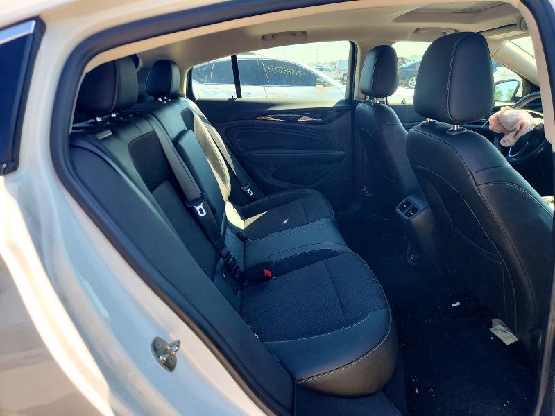 Photo 10 from auction – 2018 BUICK REGAL with VIN W04GM6SX1J1109220