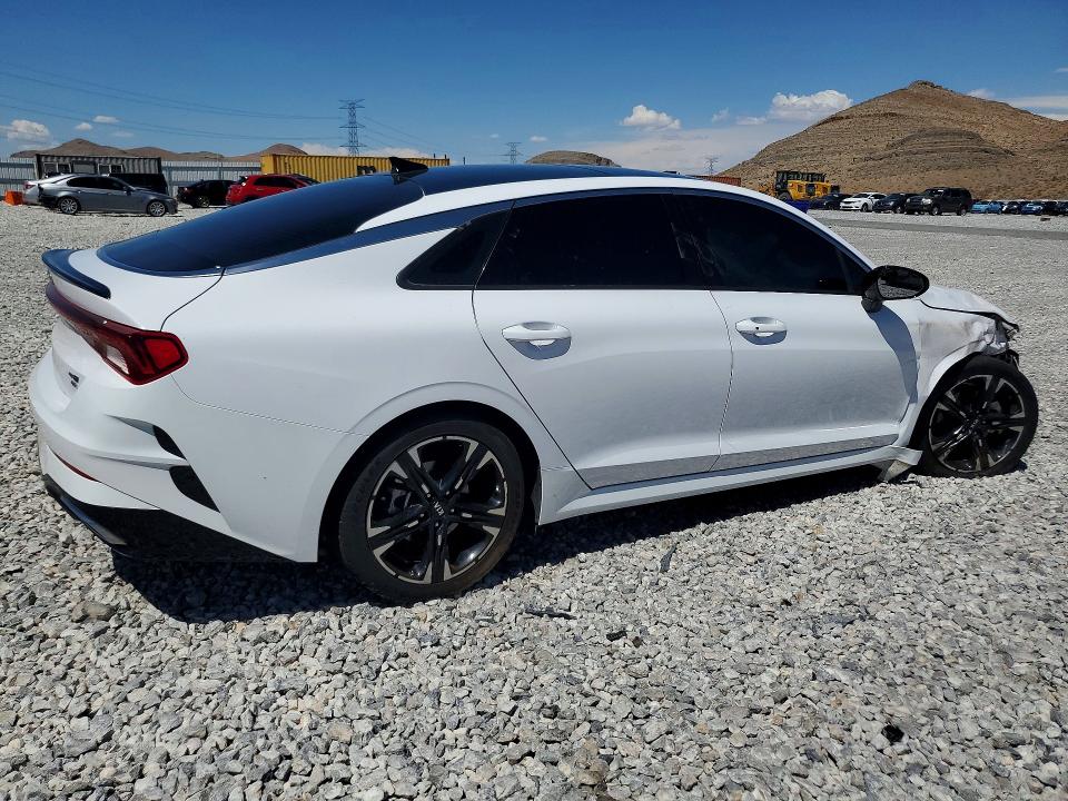 Photo 3 from auction – 2021 KIA K5 with VIN 5XXG64J20MG061017
