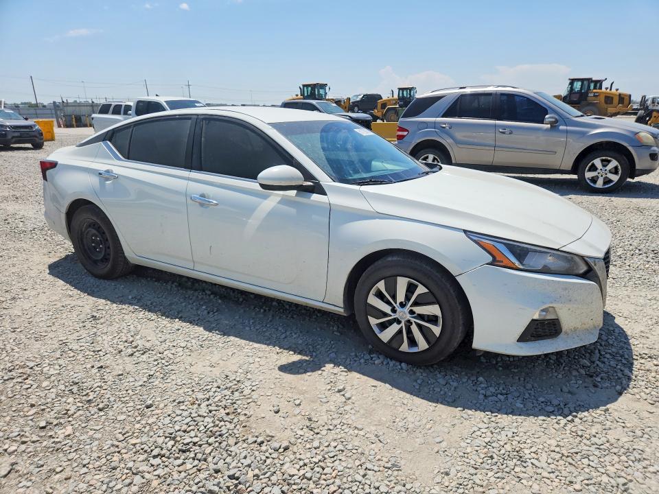 Photo 4 from auction – 2020 NISSAN ALTIMA with VIN 1N4BL4BV0LC204029