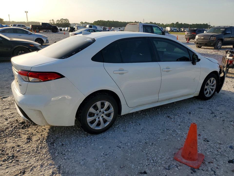Photo 3 from auction – 2020 TOYOTA COROLLA with VIN JTDEPRAE1LJ034611