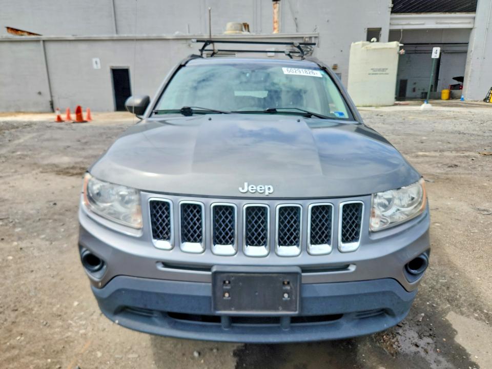 Photo 5 from auction – 2013 JEEP COMPASS with VIN 1C4NJCEB7DD102876