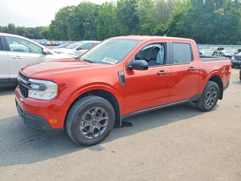 FORD MAVERICK 2024 z numerem VIN 3FTTW8J90RRA83983 - Zdjęcie z aukcji