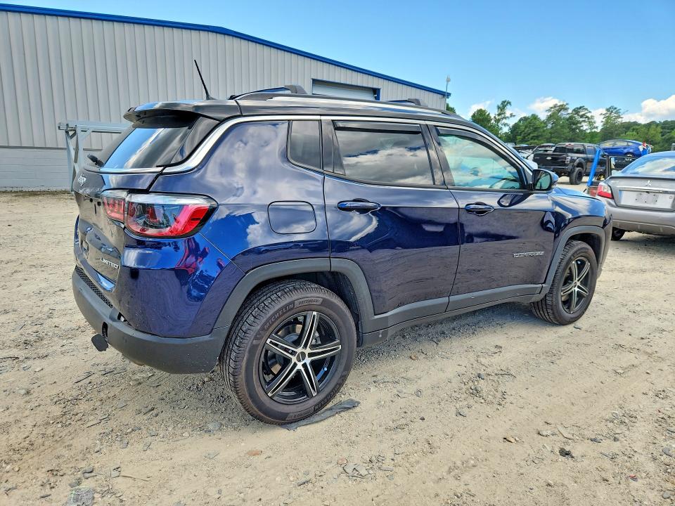 Photo 3 from auction – 2021 JEEP COMPASS with VIN 3C4NJDCB1MT576129