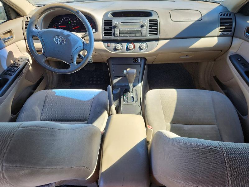 Photo 8 from auction – 2005 TOYOTA CAMRY with VIN 4T1BE32K95U013142