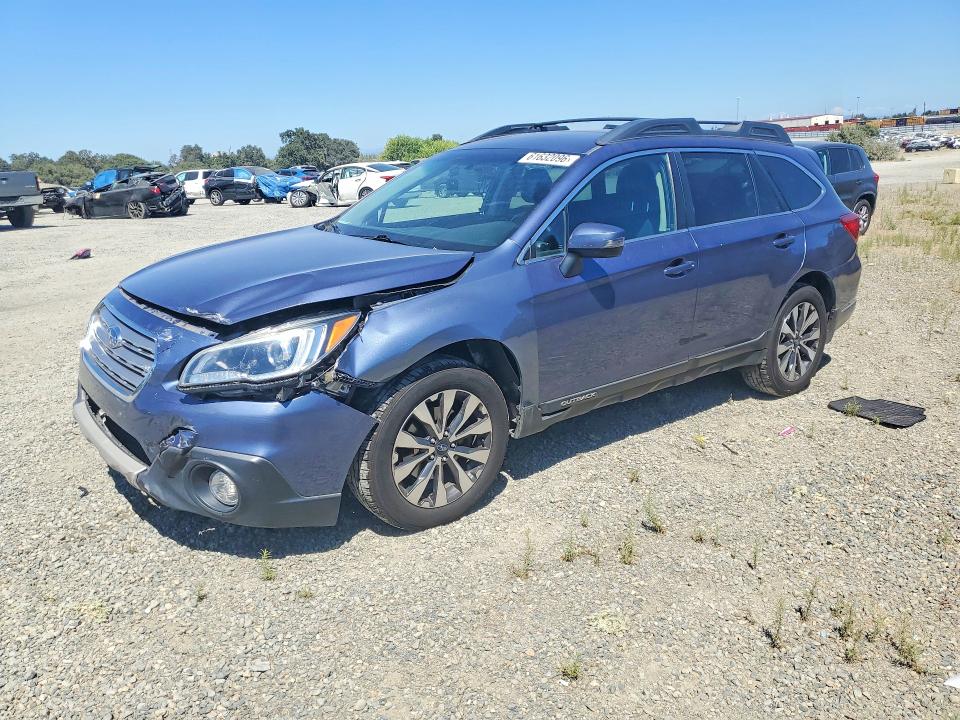 SUBARU OUTBACK 2015 with VIN 4S4BSAJC0F3212059 - Photo from auction