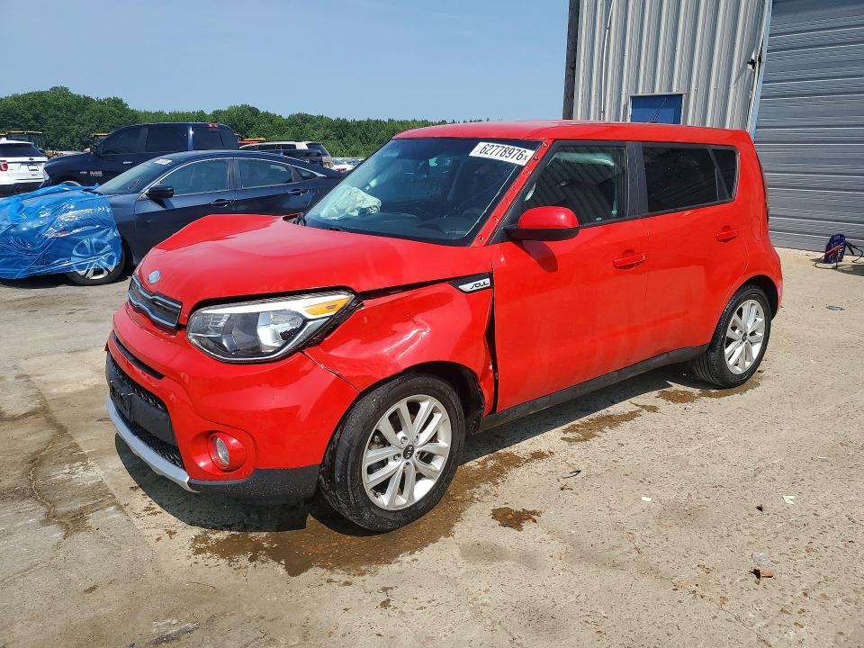 KIA SOUL 2018 with VIN KNDJP3A52J7562311 - Photo from auction