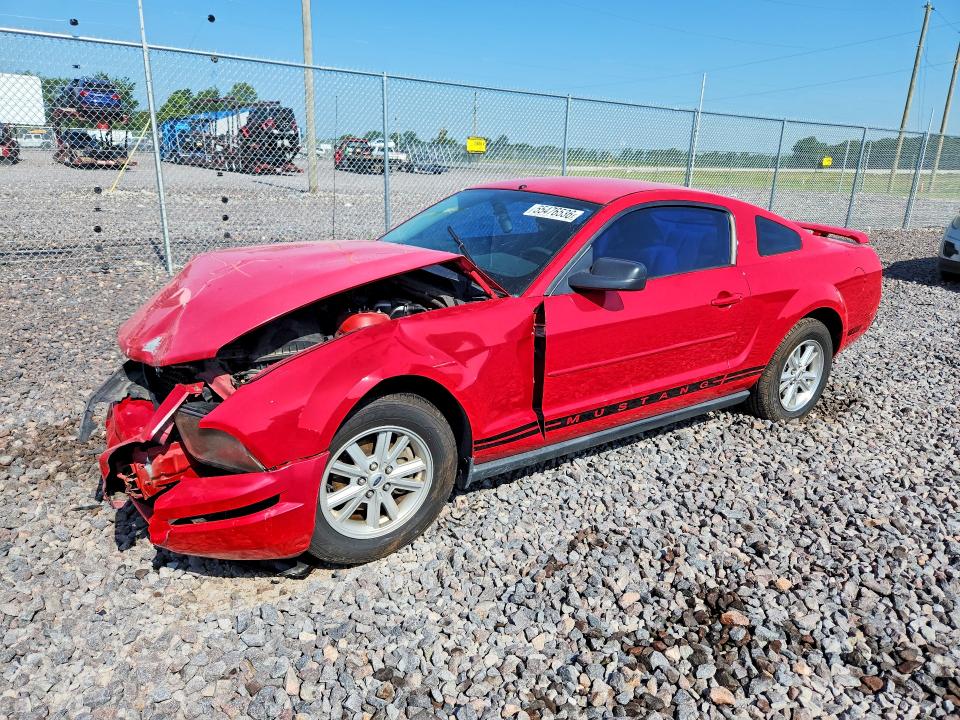 2005 FORD MUSTANG - Търг №55476536