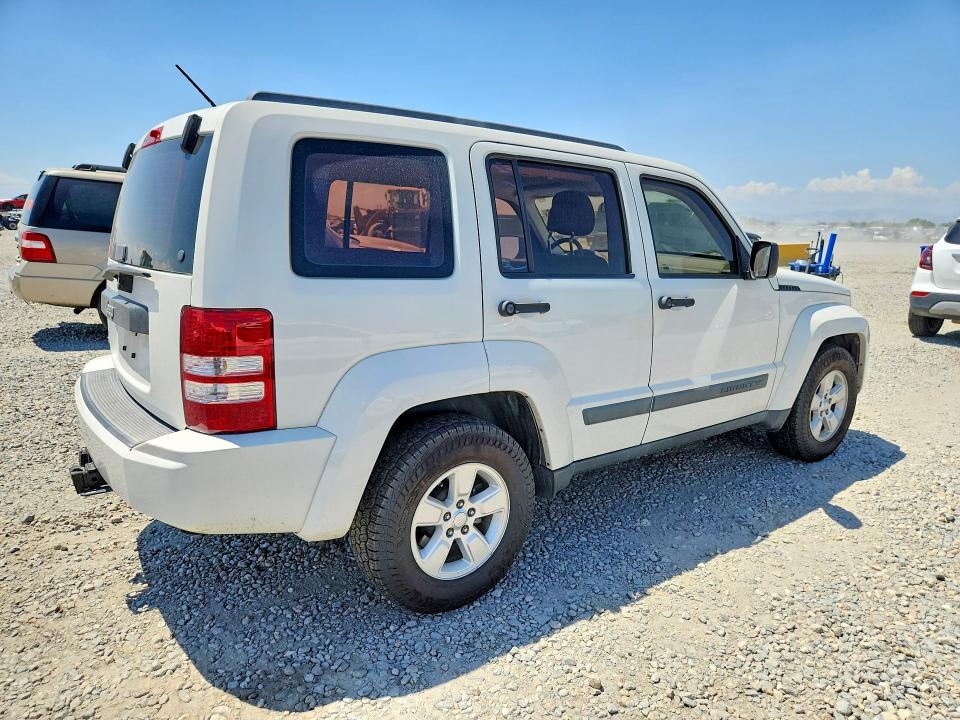 Photo 3 from auction – 2010 JEEP LIBERTY with VIN 1J4PN2GK4AW128561