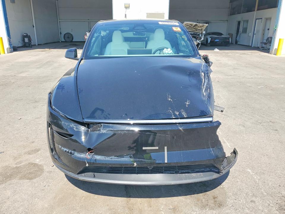 Photo 5 from auction – 2026 TESLA MODEL Y with VIN 7SAYGDEE3TA698460